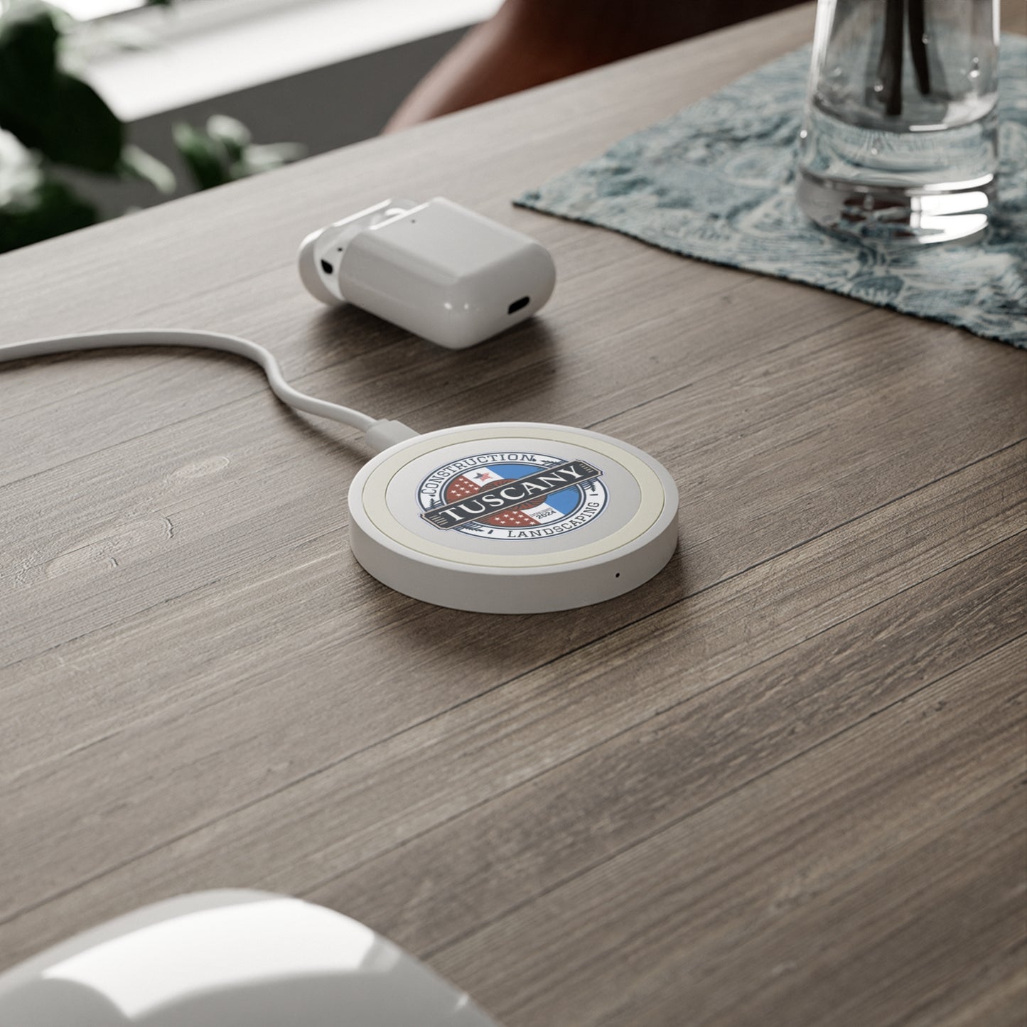 USA Wireless Charging Pad