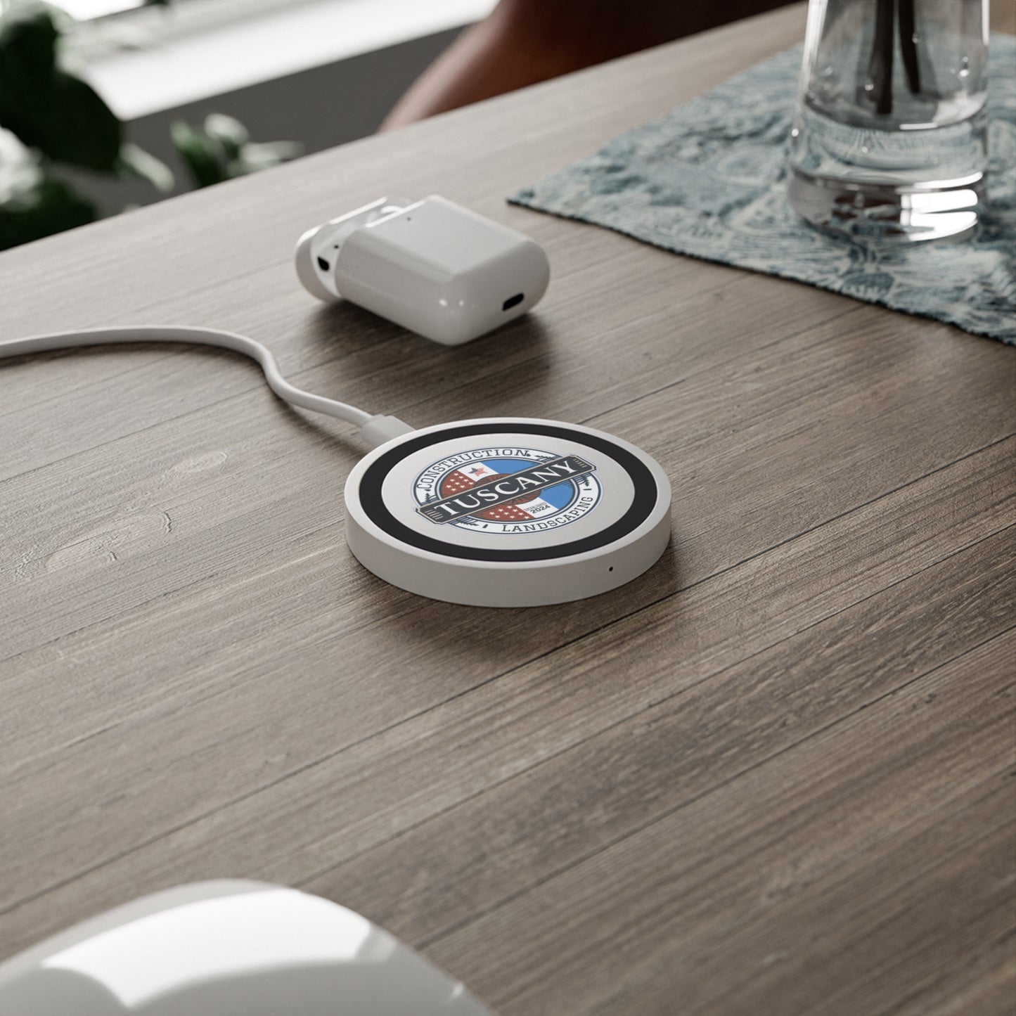 USA Wireless Charging Pad