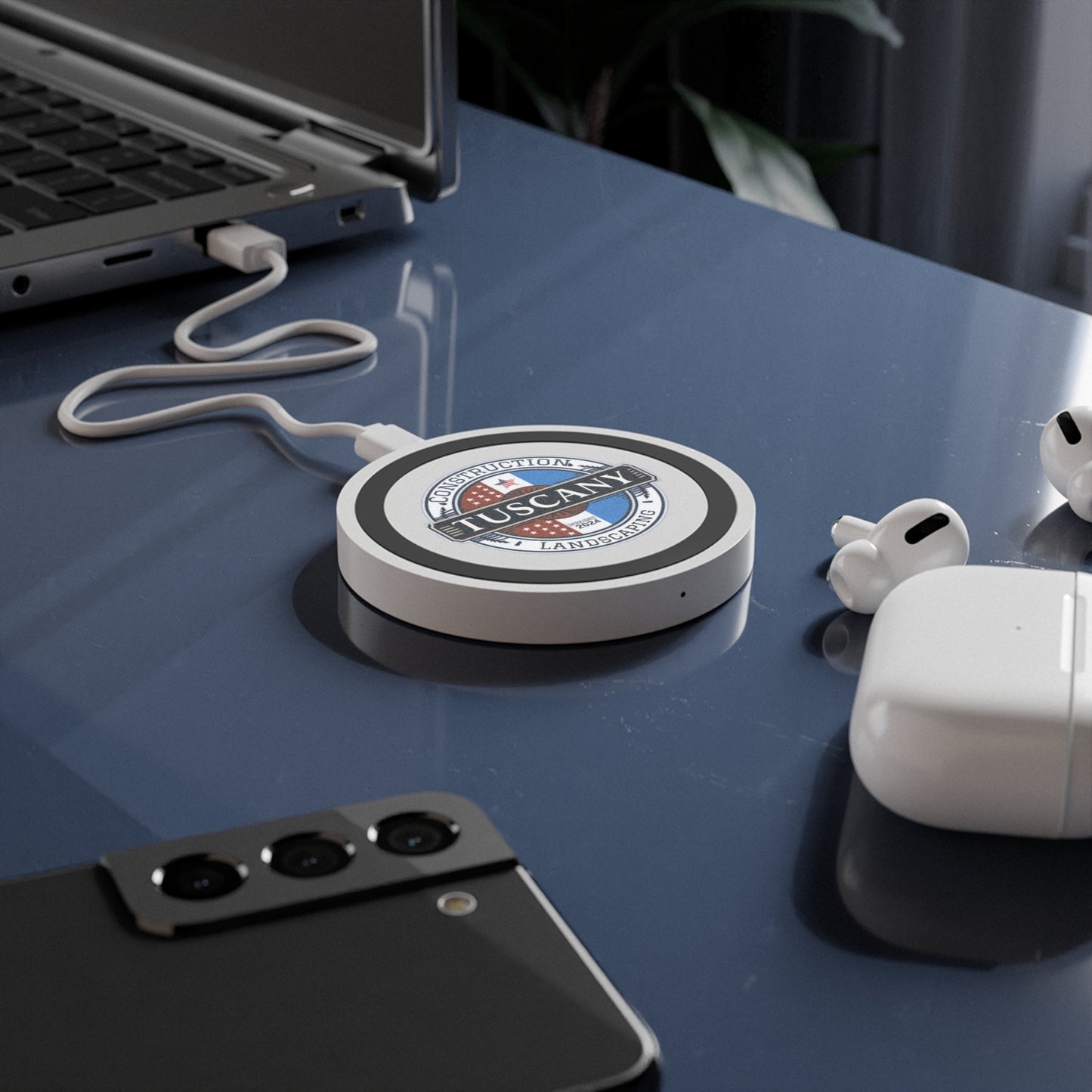 USA Wireless Charging Pad