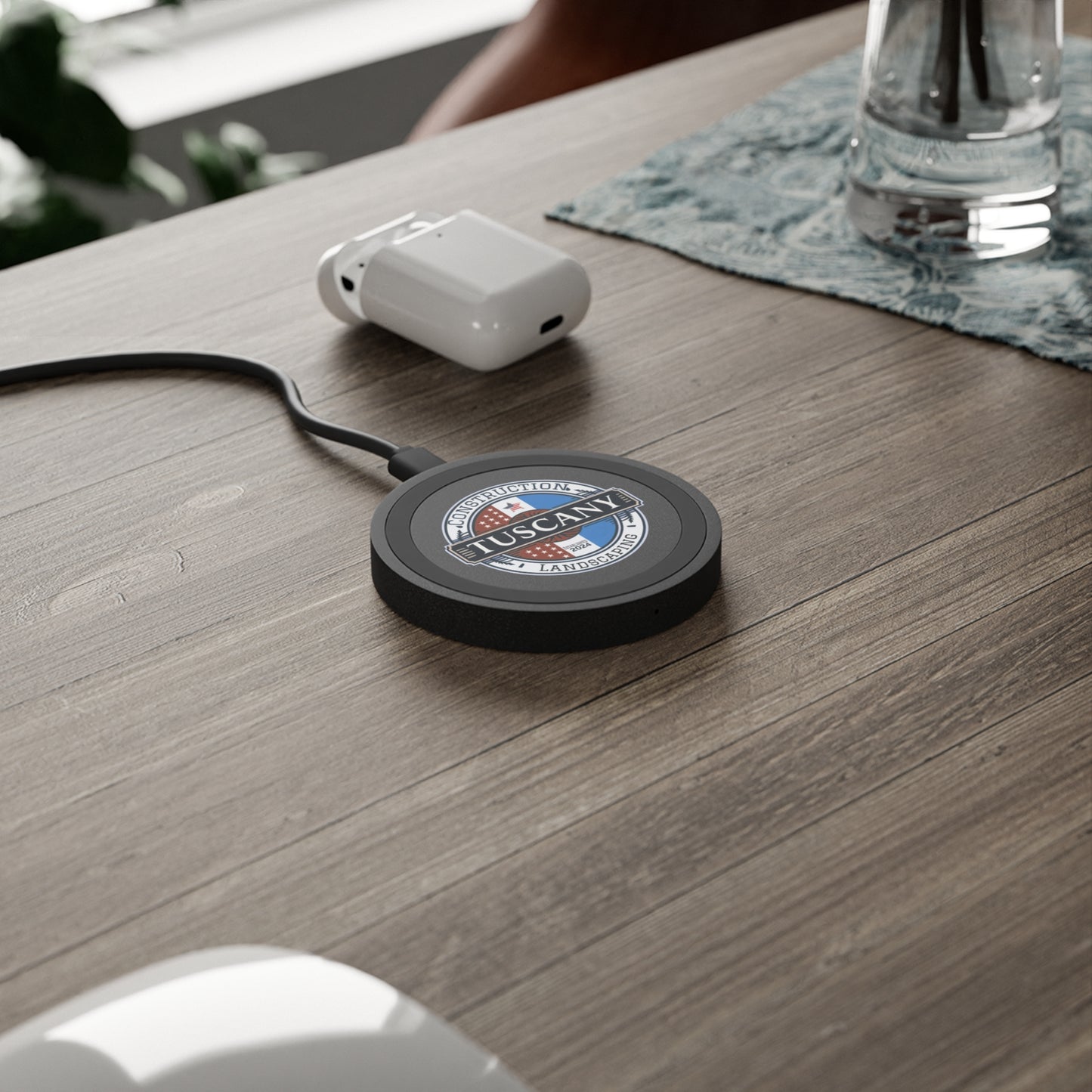 USA Wireless Charging Pad